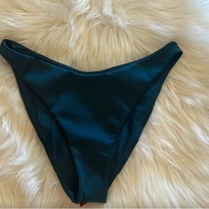 Left on Friday Dip Bottom Medium